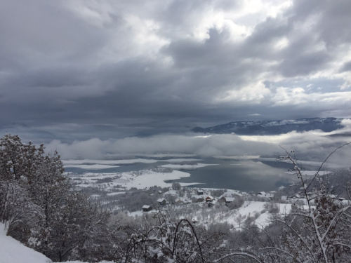 Danas kiša i susnježica, poslijepodne i večeras snijeg