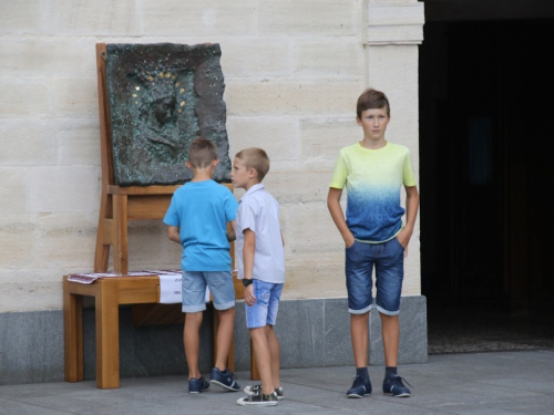 FOTO: Misa Uočnica povodom proslave Velike Gospe u župi Rama Šćit