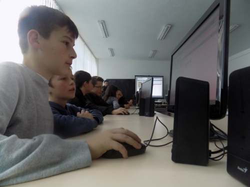 Sat kodiranja u osnovnoj školi u Prozoru