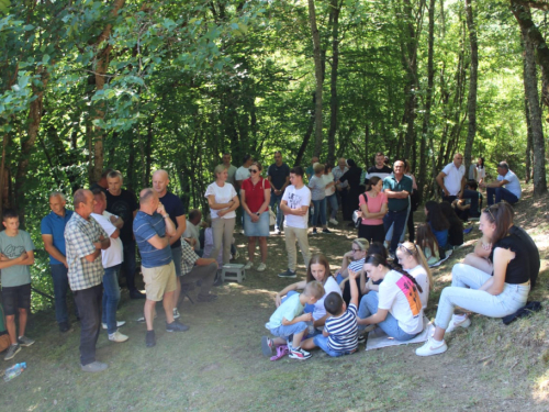 FOTO: Hodočašće na grob fra Stjepana Barišića u župi Uzdol