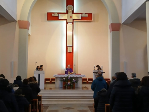 U ramskim župama započele mise zornice