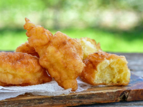 Uštipci koji mirišu na djetinjstvo: jednostavan domaći recept