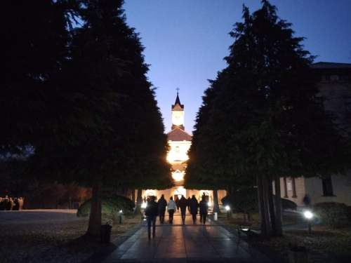 U ramskim župama započele mise zornice