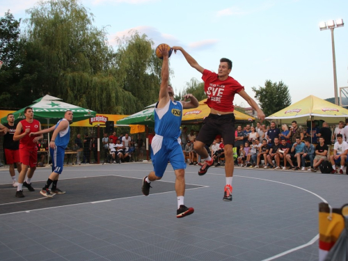 FOTO: Druga večer Streetball turnira u Prozoru