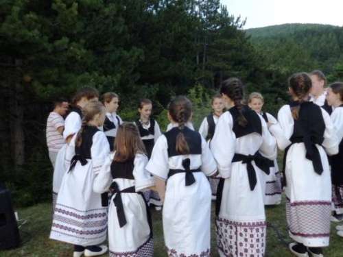 FOTO: Održana 9. Kulturna večer na Gračacu