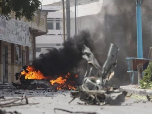 Teroristi napali hotel u Somaliji, najmanje 13 mrtvih