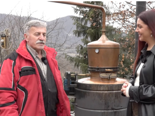 VIDEO: Pečenje rakije u Rami: Tradicija koja traje stoljećima