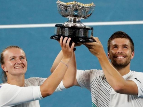 Hrvatska ima Grand Slam pobjednika: Nakon drame Mektić osvojio Australian Open