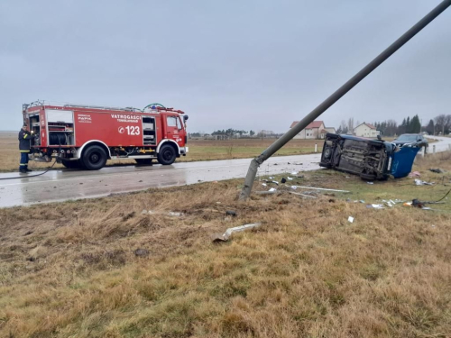 Tomislavgrad: Pri slijetanju s kolnika ozlijeđena jedna osoba