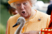 FOTO: Pomoću photoshopa smjestio Trumpa na mjesto kraljice