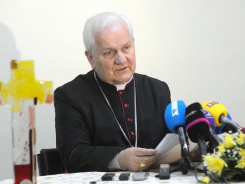 Komarica: Papina posjeta poticaj da BiH krene sa slijepog kolosijeka