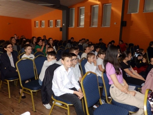 FOTO: Dan Osnovne škole „Ivan Mažuranić“ Gračac