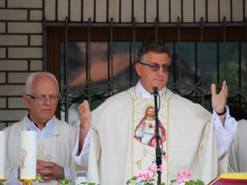 FOTO: Vanjska proslava patrona župe Prozor