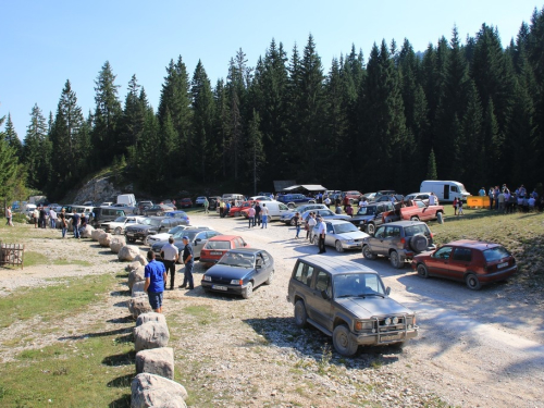 FOTO: Na Vran planini služena misa za poginule duvandžije