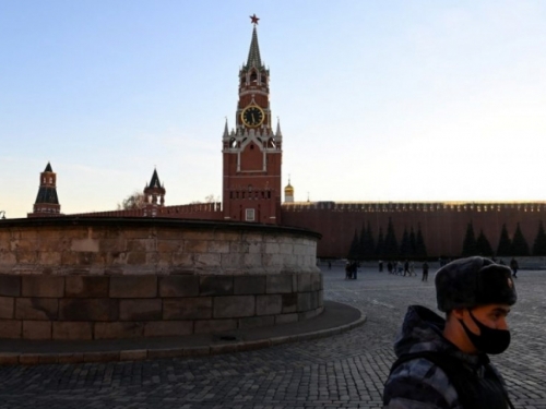 Rizik od puča protiv Putina raste iz tjedna u tjedan, tvrdi zviždač iz tajne službe