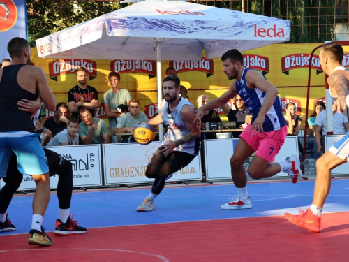 FOTO: Ekipa ''Ba.Riba'' pobjednik 20. Streetball Rama 2022.