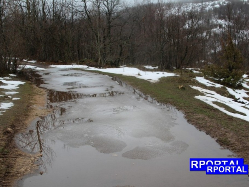 FOTO: Božićni uspon ''HPD Rama'' na Ravašnicu