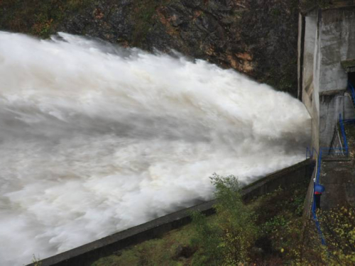 FOTO/VIDEO: Proba temeljnog ispusta brane HE Rama