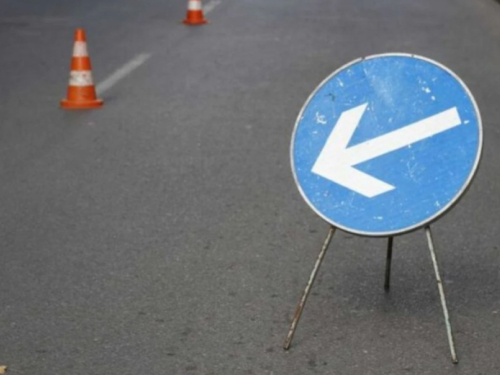 Vozačima otežani uvjeti na cestama širom BiH: Zatvorene dionice i aktivna klizišta