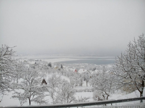 FOTO: U Rami napadalo 30 cm novog snijega