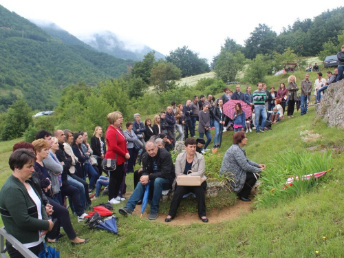 FOTO: Petrovo na Vrdolu, župa Uzdol