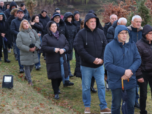 FOTO: Put križa kroz fratarski gaj na Šćitu