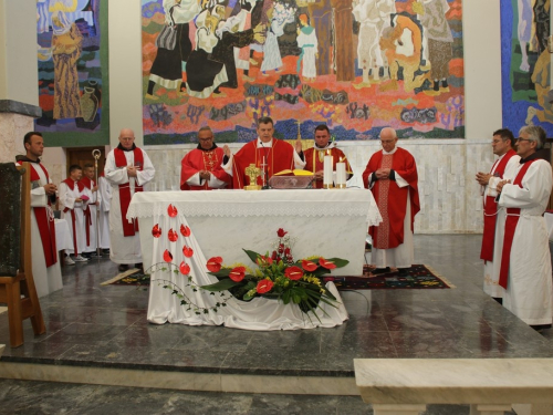 FOTO: Krizma u župi Rama - Šćit