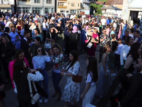 FOTO/VIDEO: Matura 2024. - Defile mladosti na ulicama Prozora