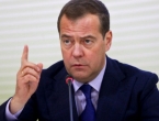 Medvedev prijeti trećim svjetskim ratom: Zemlja će da gori, a cement da se topi