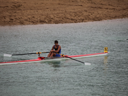 FOTO: Na Ramskom jezeru održana 10. veslačka regata
