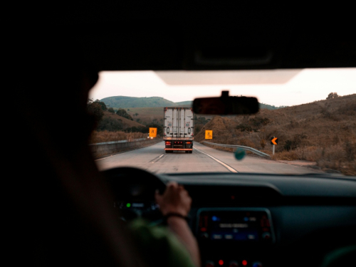 Više od 100 vozača iz BiH prisilno protjerano iz EU unatoč urednim papirima