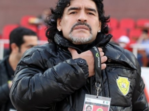 Maradona: Nije da sam zaljubljen u njega, ali Mourinho je čudotvorac