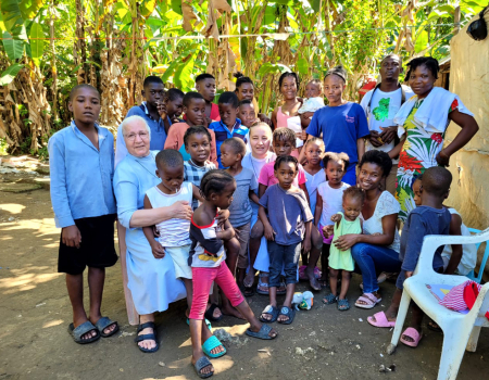 Pismo misionarki s Haitija: Djeca bez škole, kuće uništene, ali narod i dalje ne gubi vjeru