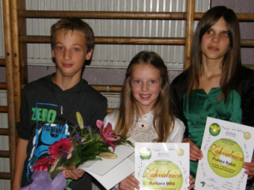 FOTO: Barbara, Franka i David na „Uskopaljskim krijesnicama“