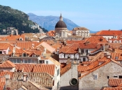 Zatresao se Dubrovnik