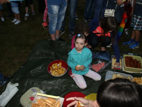 FOTO: Održana 10. kulturna večer na brdu Gračac u Podboru