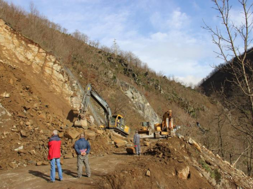 Čišćenje odrona na cesti Prozor-Jablanica trajat će još nekoliko dana!