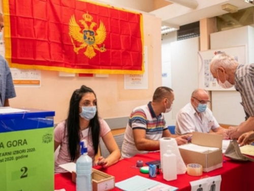 Prijavljeno više od 400 nepravilnosti na izborima u Crnoj Gori