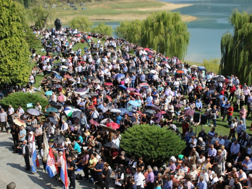 FOTO/VIDEO: Mala Gospa Rama-Šćit 2016.