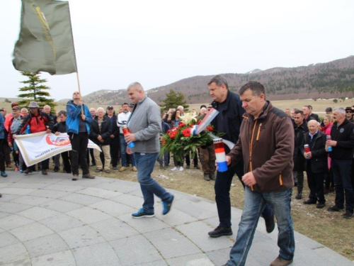 FOTO: Memorijal na Prokosu