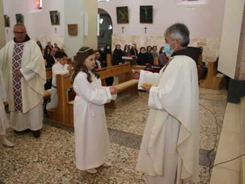 FOTO: Prva Pričest u župi Rama - Šćit