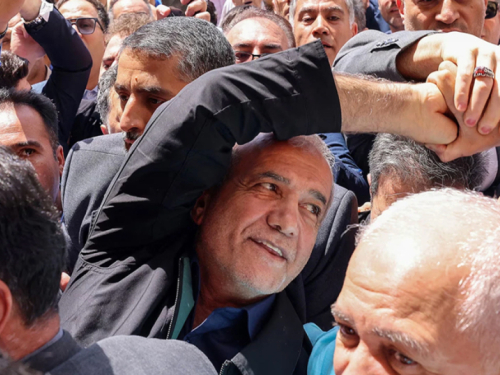 Iranski predsjednik Macronu: Nećemo odustati od nuklearnog programa