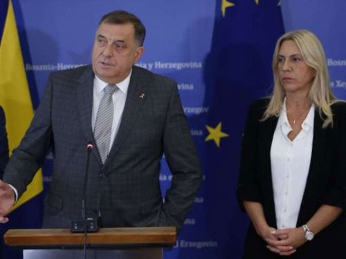 Amerika ukinula sankcije Dodiku, Željki Cvijanović i suradnicima