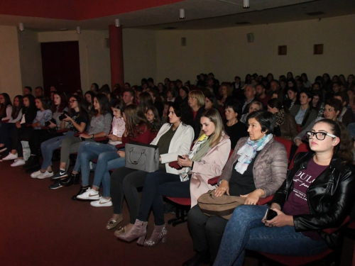 FOTO: Ramci pjesmom i srcem za Anu Ritu Puljić