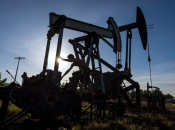 Trump želi da naftni divovi ulože milijarde u Venezuelu. Šef Exxona: To nema smisla