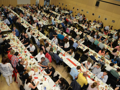 FOTO: Održana donatorska večer Hrvata Salzburga za obnovu vukovarskog vodotornja
