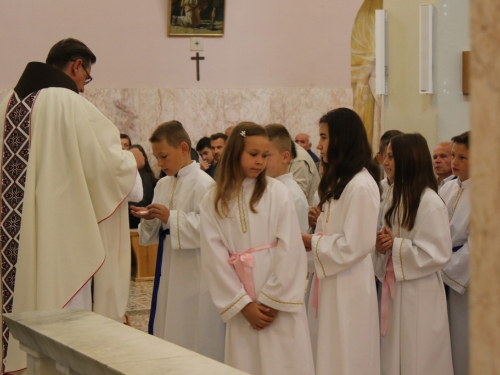 FOTO: Tijelovo u župi Rama - Šćit