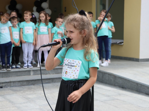 FOTO: Svečano otvoren novi dječji vrtić u Prozoru