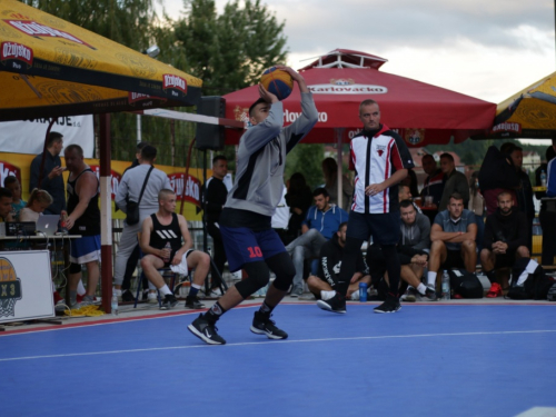 FOTO: Druga večer Streetball turnira u Prozoru