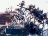 Sjećate se broda koji je srušio most u Americi? Posada je otad ''zarobljena'' na njemu